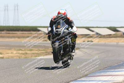 media/Aug-04-2024-TrackDaz (Sun) [[e1ff0814b6]]/Group A/12pm (Wheelie Bump)/